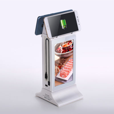 علامت گذاری دیجیتال روی دسکتاپ سیاه