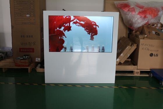 ارتباط WiFi بلوتوث USB، ارائه تابلوهای دیجیتال چند لمسی با نسبت کنتراست 5000:1 پیشرفته و زمان پاسخ لمسی 6 میلی‌ثانیه برای تعامل کاربر