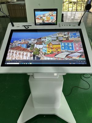 32' ویندوز PCAP تعاملی صفحه نمایش دیجیتال LCD Lectern هوشمند صفحه نمایش دوگانه AIO جلسه Podium
